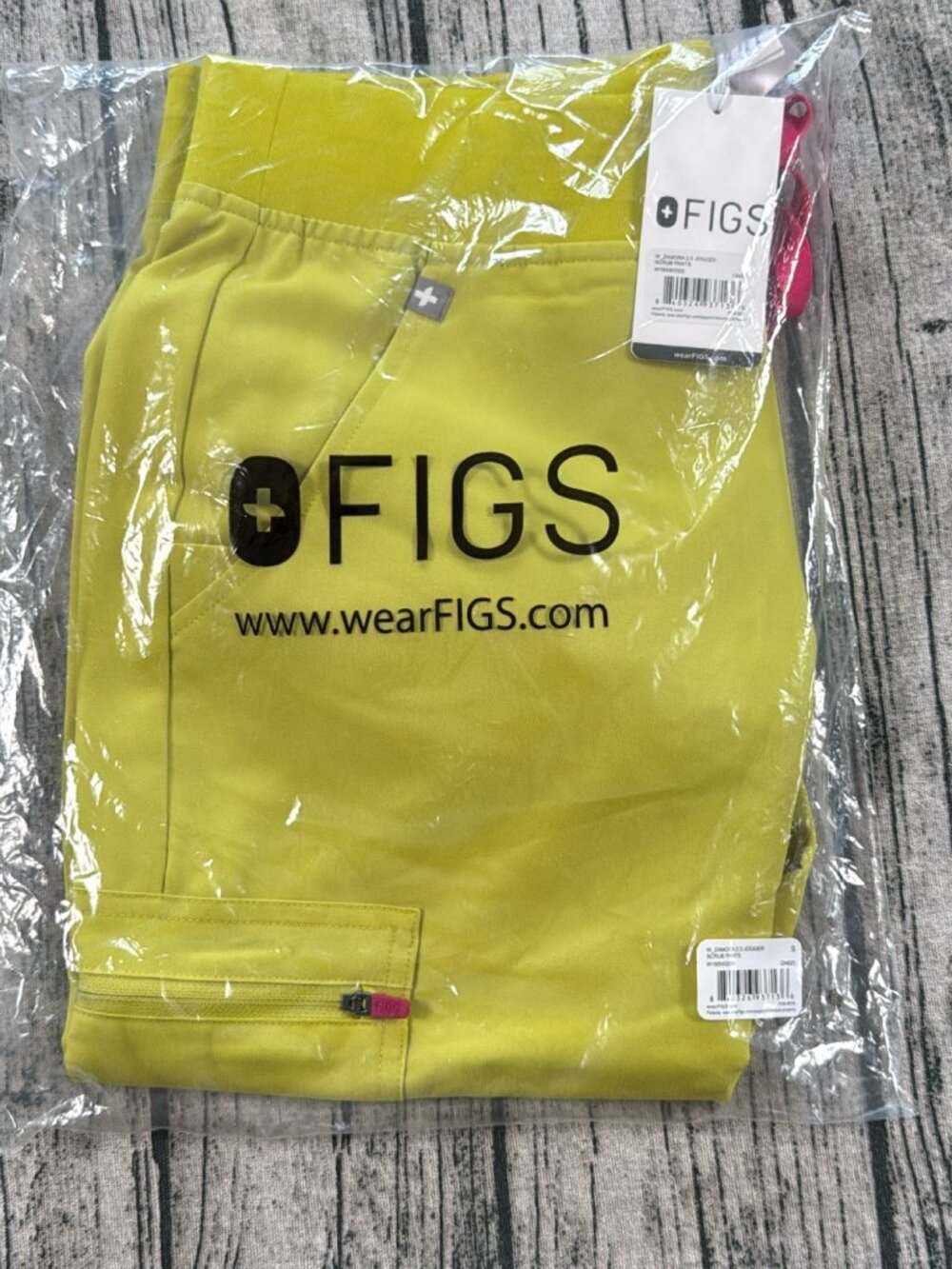 FIGS Zamora 2.0 Jogger Scrub Pants Women's Small Bonsai/Chartreuse NWT